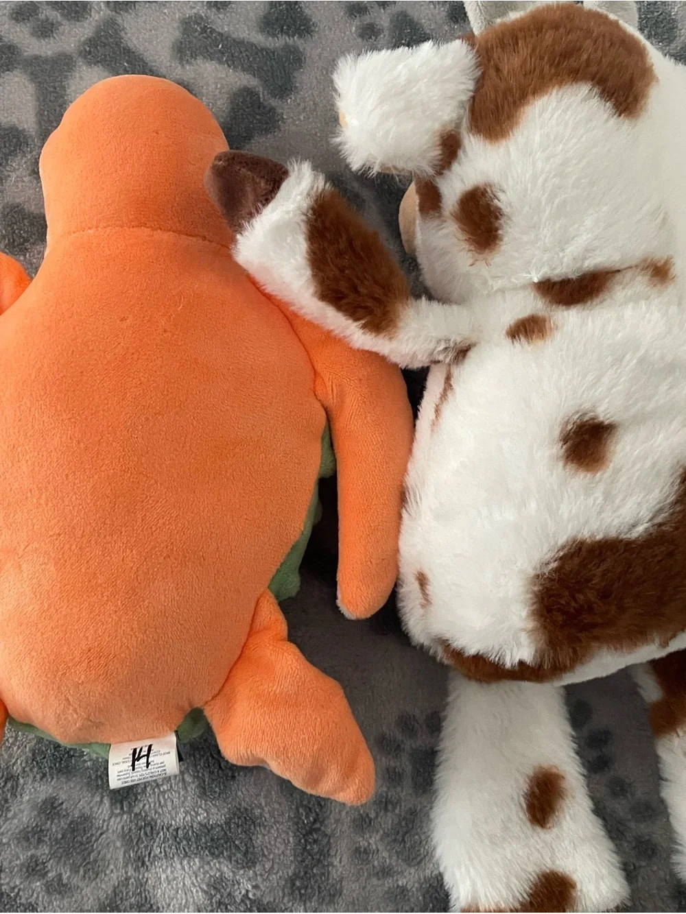 Bundle new dog toys and benebone chews